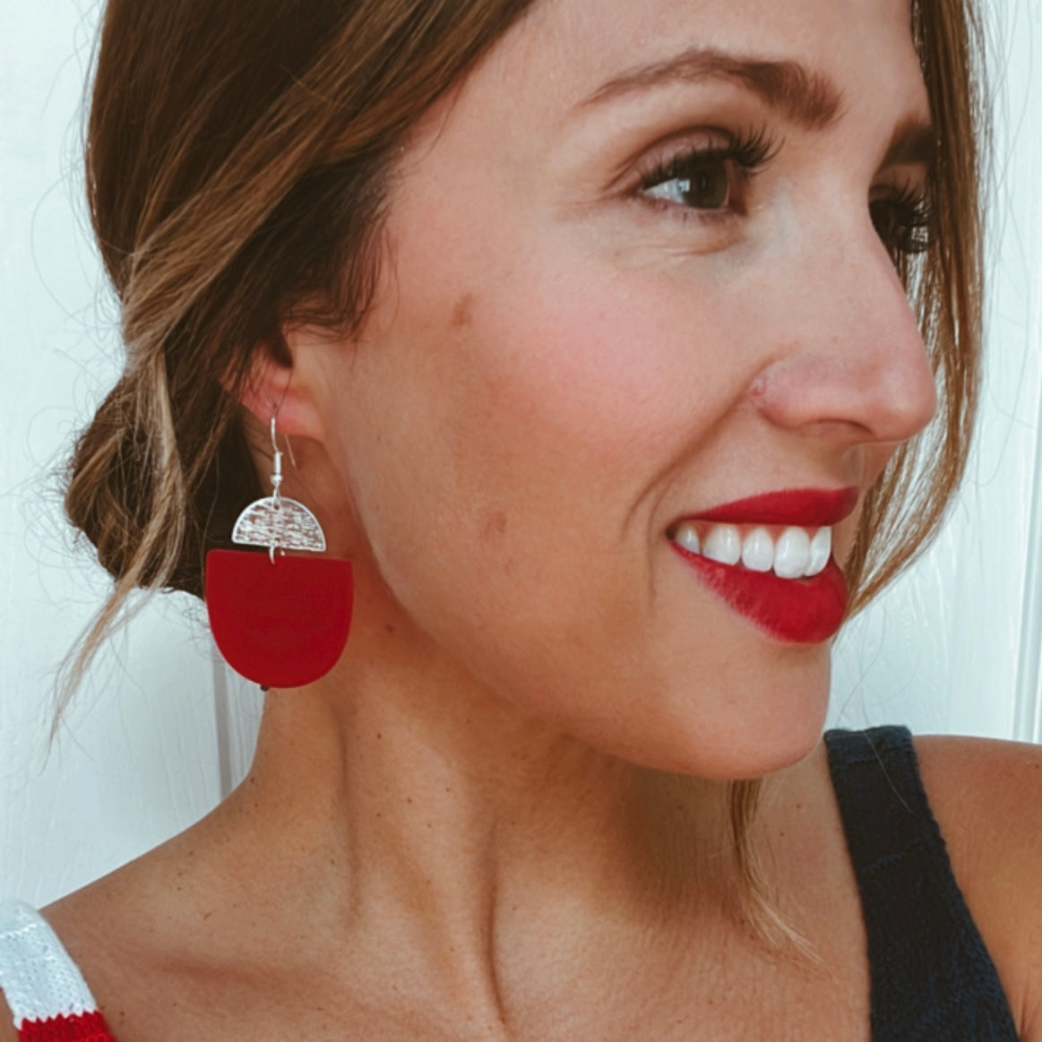 The Scarlet Dangles