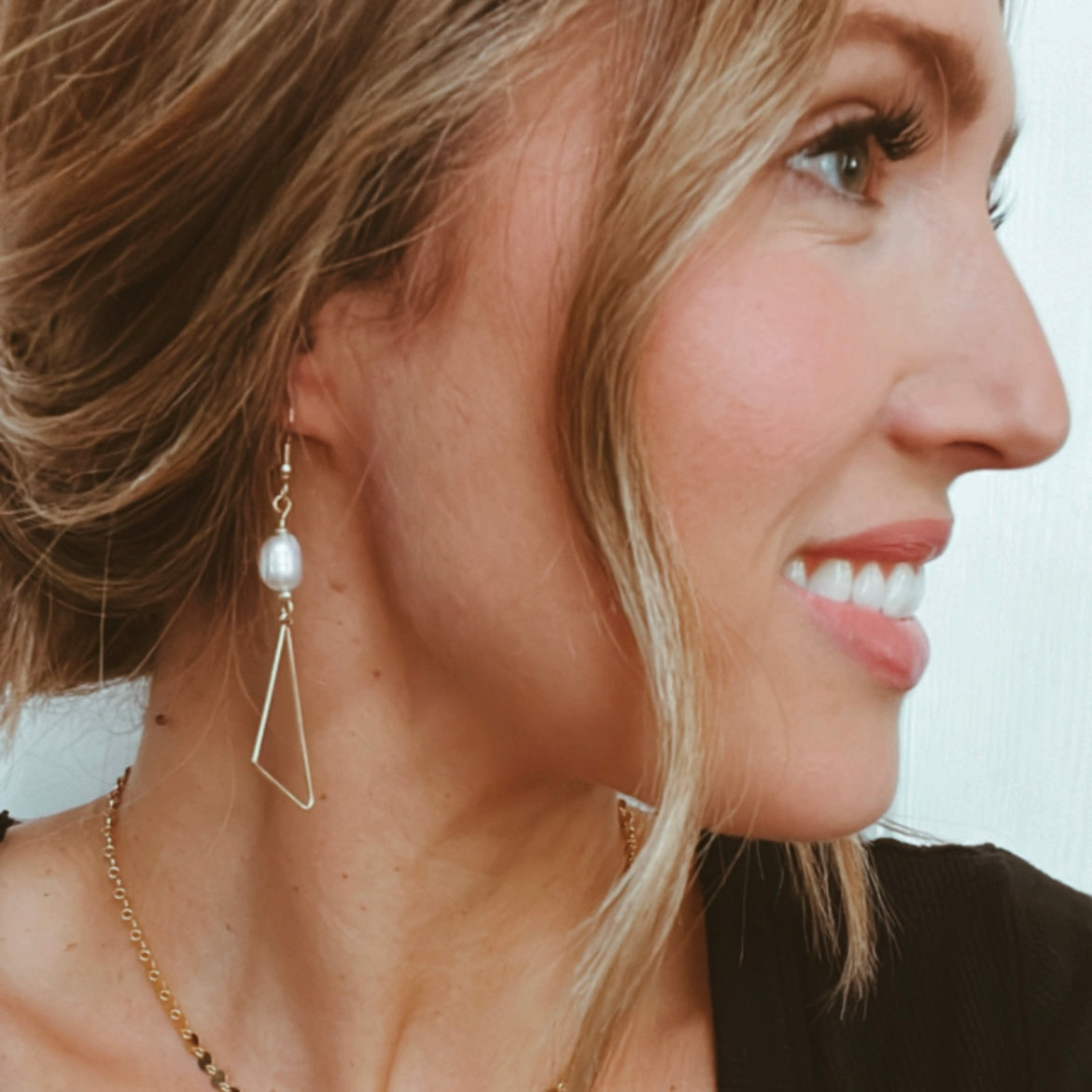 The Jolie Dangles