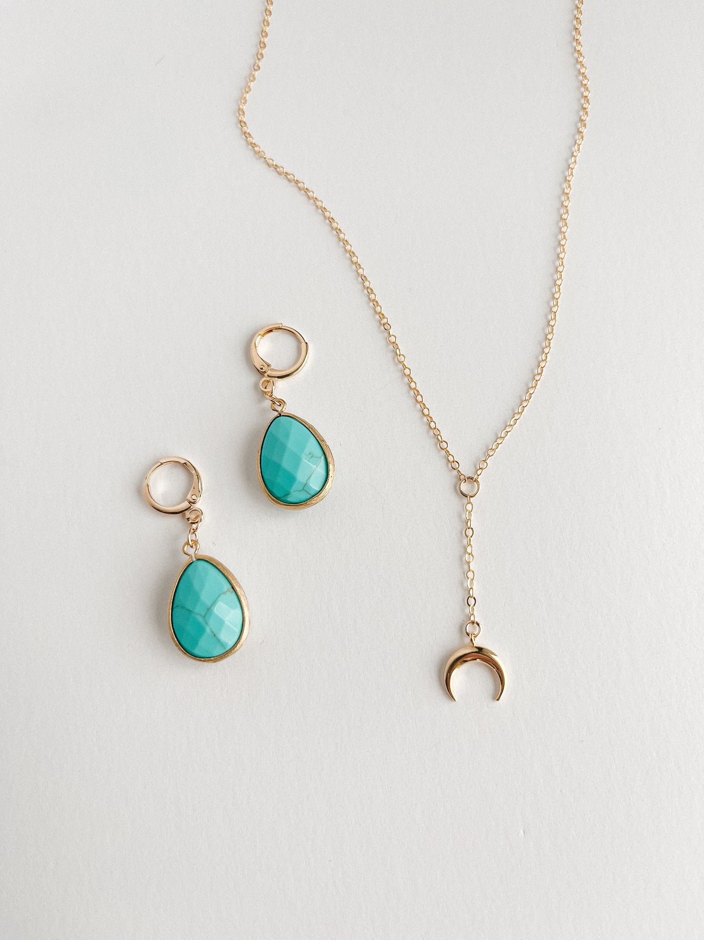 The Liv Lariat Necklace