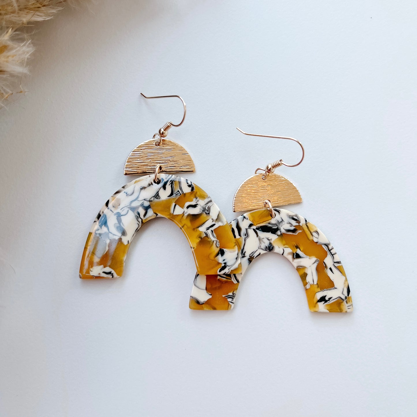 The Amber Dangles