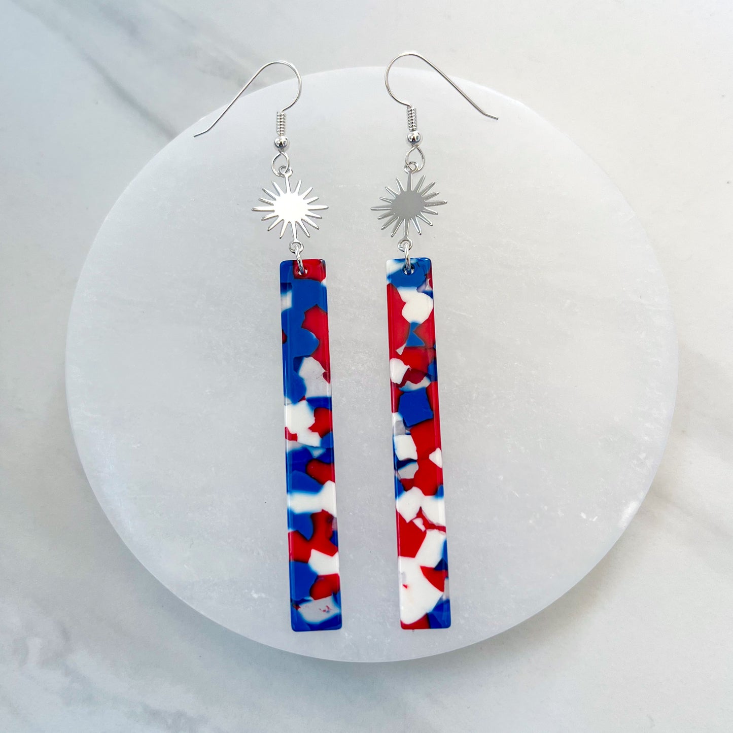 The USA Dangles