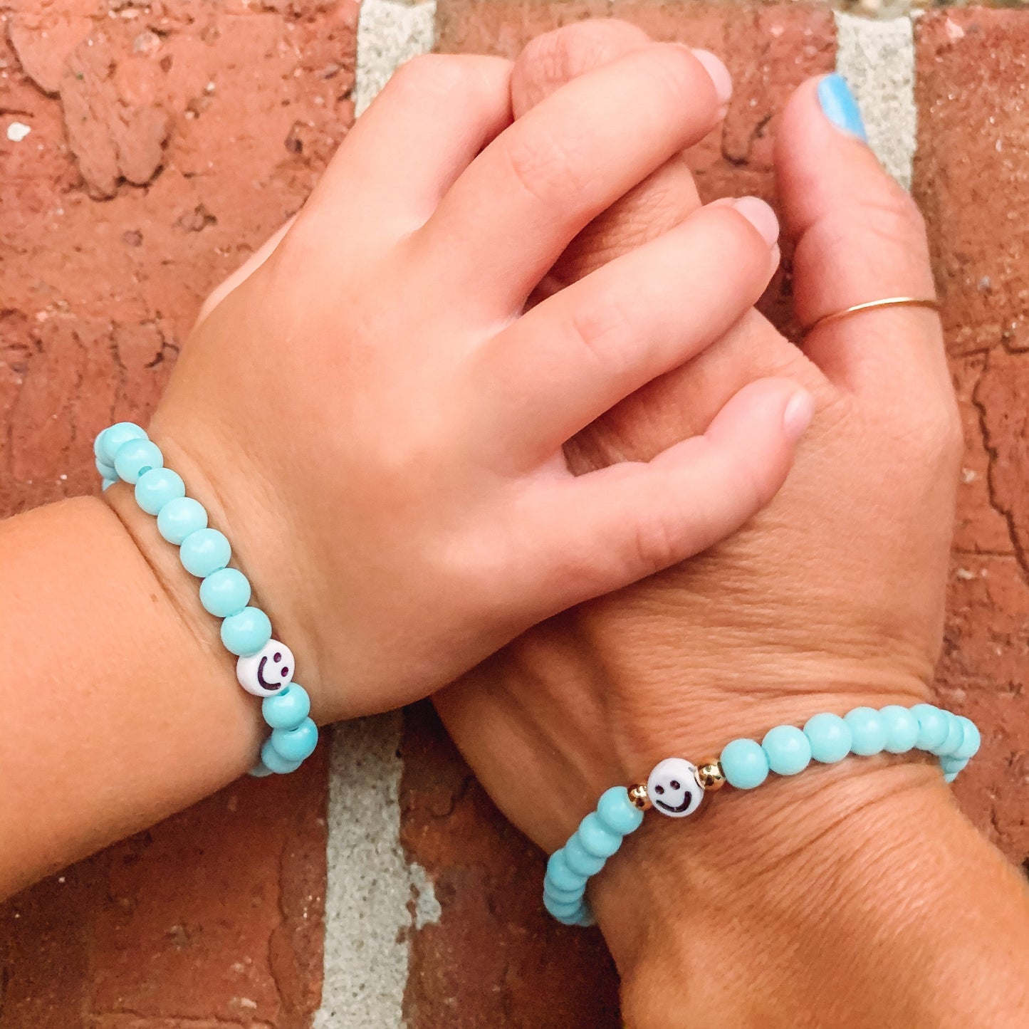 Single Smile Bracelet