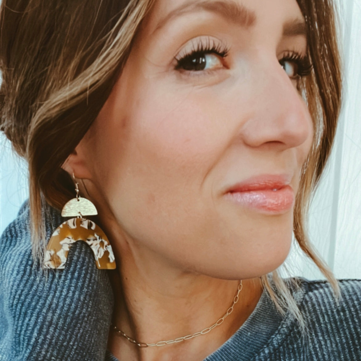The Amber Dangles