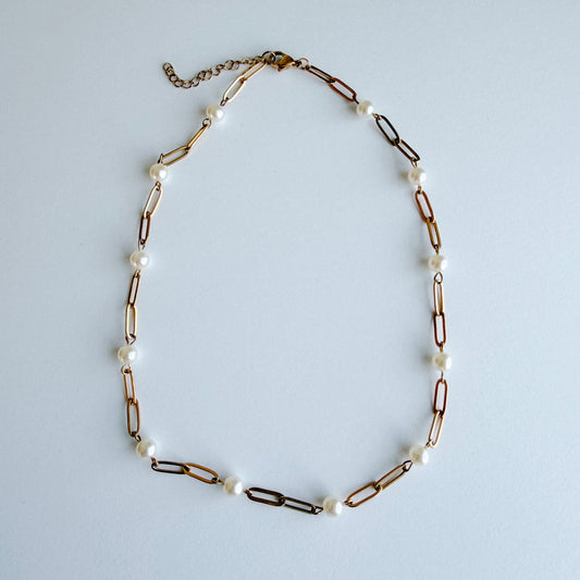 The Eloise Necklace