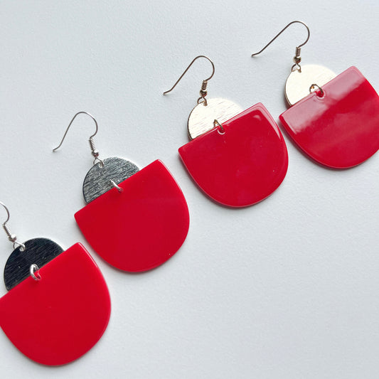 The Scarlet Dangles