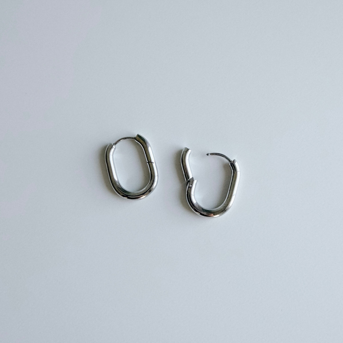 The River Hoops